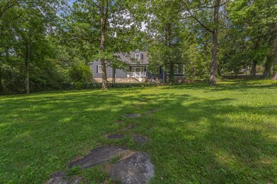 1300 Elfin front yard 1
