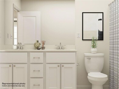 5645 Hydrangea St, Winston Salem, NC 27104 - photo 2