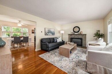 677 E Weisheimer Rd, Columbus, OH 43214 - photo 5