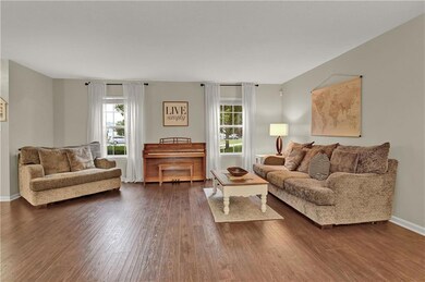 2719 Camelot Way, Greenwood, IN 46143 - photo 6