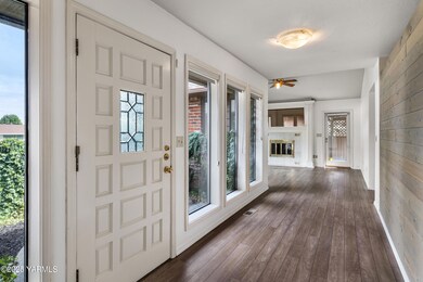 404 Chisholm Trail M0to6oicl3z, Yakima, WA 98908 - photo 4