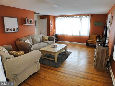 714 2nd Ave, Folsom, PA 19033 - photo 3