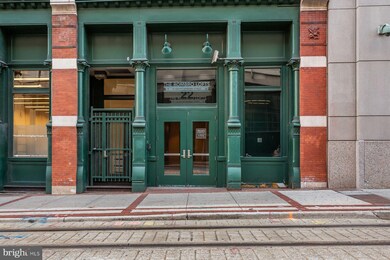 22 S Howard St unit R602, Baltimore, MD 21201 - photo 4