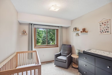 5860 Hodgson Rd, Saint Paul, MN 55126 - photo 7