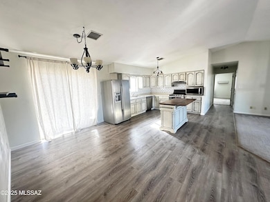 1402 Bobcat Ln, Willcox, AZ 85643 - photo 4