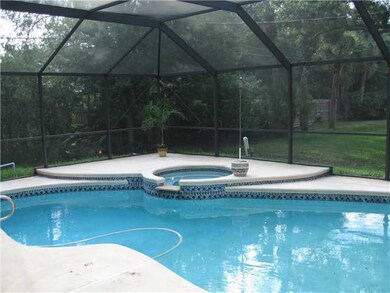 Swimming Pool/Hot Tub/Sauna.