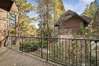 966 Willow Creek Rd unit 9, Lake Arrowhead, CA 92321 - photo 7