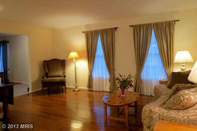 5240 Stonebridge Way, Sykesville, MD 21784 - photo 2