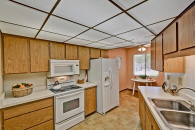 14018 N Palm Ridge Dr W, Sun City, AZ 85351 - photo 2