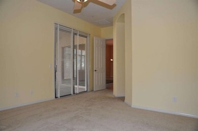 Master Bedroom2