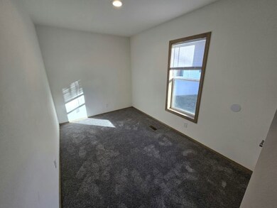 127 Laurinda Ln unit 76, Mankato, MN 56001 - photo 6
