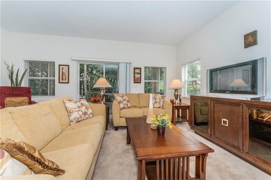 9901 Serona Bluff Way, Tampa, FL 33619 - photo 7