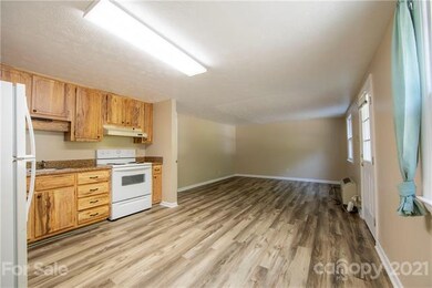 939 Brookside Camp Rd unit C1, Hendersonville, NC 28792 - photo 3