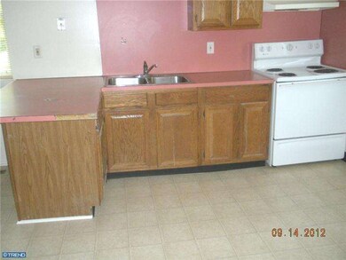 1025 Mifflin St, Coatesville, PA 19320 - photo 3