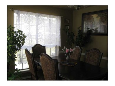 3911 W Locust St, Rogers, AR 72756 - photo 5