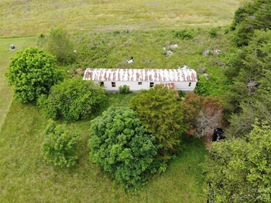 805 Pettus Ln, Lincolnton, NC 28092 - photo 2