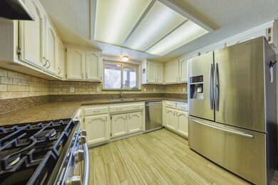 30011 Niblick Ln Tehachapi CA-print-015-