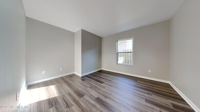 12174 Alexandra Dr, Jacksonville, FL 32218 - photo 5