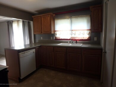 715 kitchen wide view