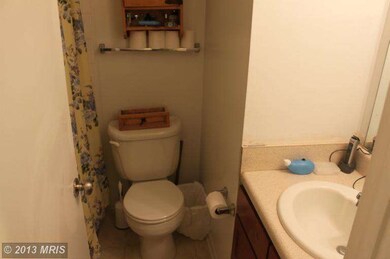 47 Stoney Point Ct, Germantown, MD 20876 - photo 5