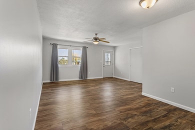 1201 Robin Rd, Mahomet, IL 61853 - photo 7