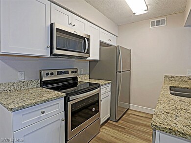 5315 Summerlin Rd unit 1504, Fort Myers, FL 33919 - photo 7