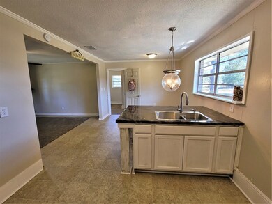 5032 Martin Luther King jr Rd, Camilla, GA 31730 - photo 7