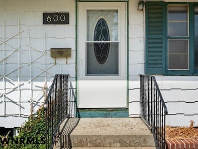 600 Cedar St, Kimball, NE 69145 - photo 4