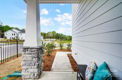 604 Cassidy Ct, Clover, SC 29710 - photo 4