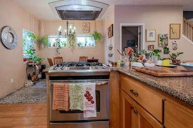 233WintersageCircle-02