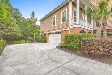 3-Car Garage
