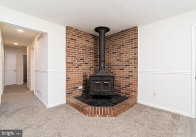 1829 Wildwood Ave, Parkville, MD 21234 - photo 6