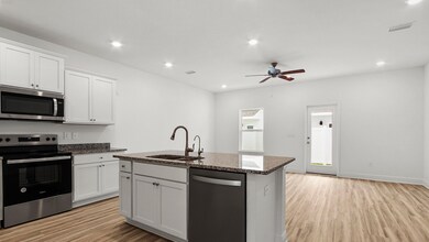Hawks_Landing_Townhomes_11_Kitchen