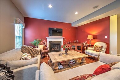 FAMILY ROOM:  This 17'11