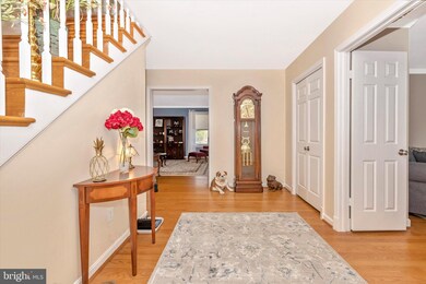 14817 Spring Meadows Dr, Germantown, MD 20874 - photo 4