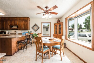 610 N 25th St MLS-8