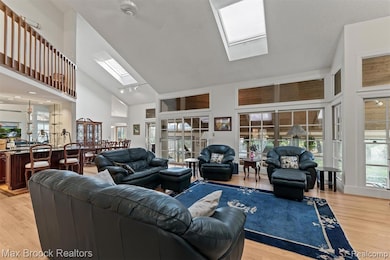 363 Sycamore Ct, Bloomfield Hills, MI 48302 - photo 7