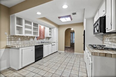 211 Oakwood Dr, Spring, TX 77386 - photo 7