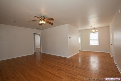Ceiling Fans, Beautiful Hardwood floors