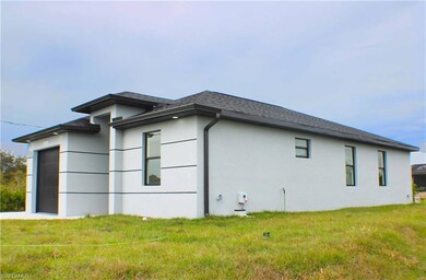 2814 68th St W, Lehigh Acres, FL 33971 - photo 2