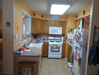GALLEY KITCHEN