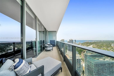 Brickell Flatiron unit PH5807, Miami, FL 33131 - photo 3