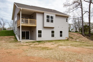 6 Rear Exterior