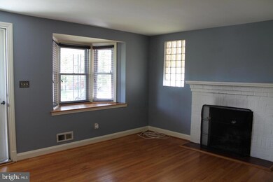 1648 Thetford Rd, Towson, MD 21286 - photo 5