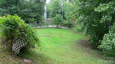 64 Quiet Pine Ln unit 8-9, Hendersonville, NC 28792 - photo 5