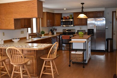moveable island, counter seating, stainless steel 