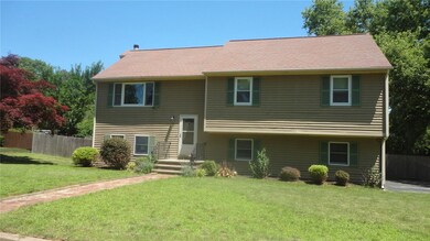 1 Whitebirch Ln, West Warwick, RI 02893 - photo 2