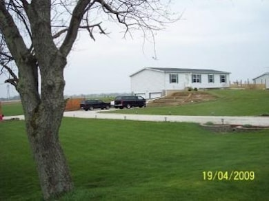 2716 E 450 S, La Porte, IN 46350 - photo 4