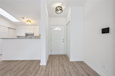 4263 Parkview Ct, Stone Mountain, GA 30083 - photo 3