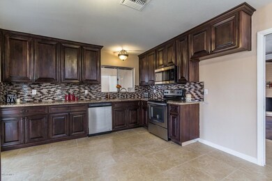 3249 W Sunnyside Ave Phoenix-large-010-7